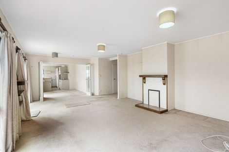 Photo of property in 17 Charlotte Street, Stanmore Bay, Whangaparaoa, 0932