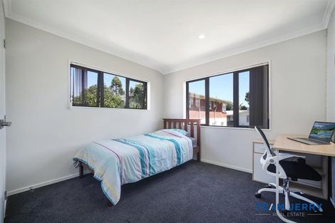 Photo of property in 28b Estuary Road, Weymouth, Auckland, 2103