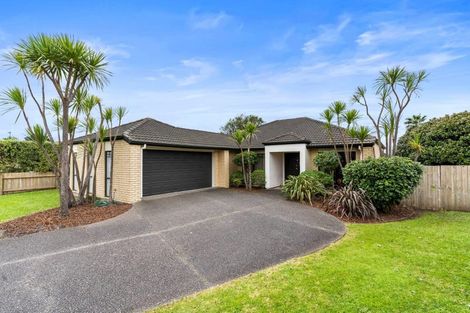 Photo of property in 5 Beragh Place, East Tamaki, Auckland, 2016