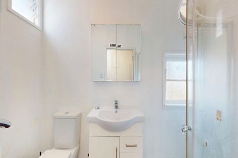 Photo of property in 5 Buckingham Street, Melrose, Wellington, 6023