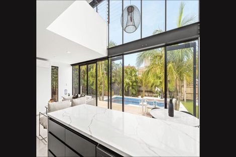 Photo of property in 4 Halyard Place, Te Atatu Peninsula, Auckland, 0610