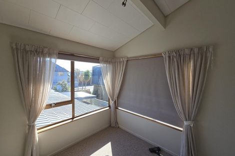 Photo of property in 19 Charles Street, Westshore, Napier, 4110