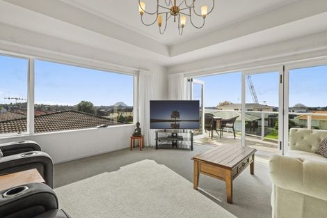 Photo of property in 18 Tekoah Place, Judea, Tauranga, 3110