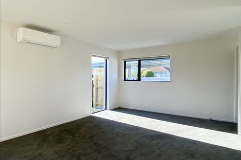 Photo of property in 2/52 Hills Road, Edgeware, Christchurch, 8013