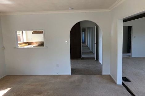 Photo of property in 19 Montclare Avenue, Ilam, Christchurch, 8041