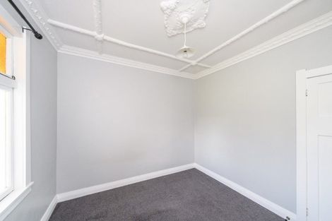 Photo of property in 51 Burns Avenue, Takaro, Palmerston North, 4412
