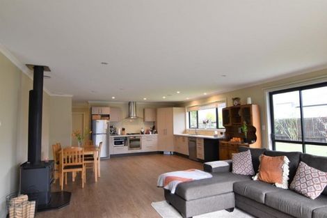 Photo of property in 16 Kakapo Lane, Motueka, 7120