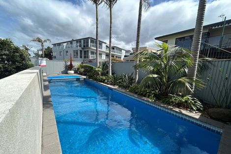 Photo of property in Vivaldi Apartments, 8/48 Marine Parade, Mount Maunganui, 3116