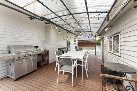 Photo of property in 36 Pitama Road, Awapuni, Palmerston North, 4412