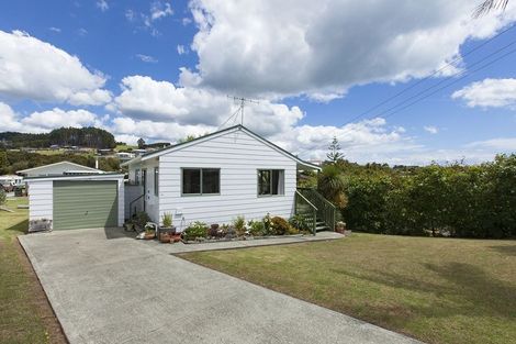 Photo of property in 50 Paradise Road, Coopers Beach, 0420