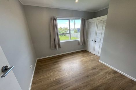 Photo of property in 31 Bruce Road, Glenfield, Auckland, 0629