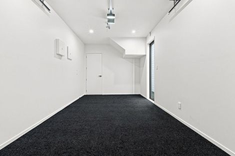 Photo of property in 12 Roseberry Avenue, Birkenhead, Auckland, 0626