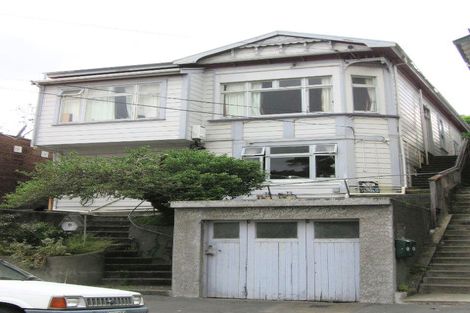 Photo of property in 1 Manley Terrace, Newtown, Wellington, 6021