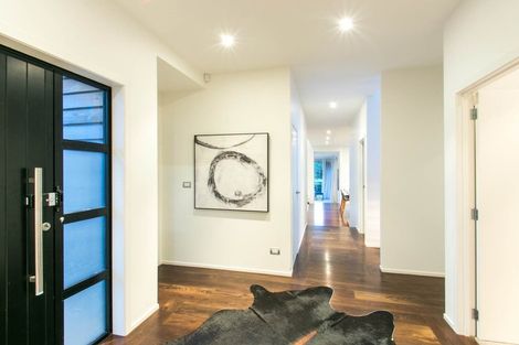 Photo of property in 16 Appleby Road, Albany, Auckland, 0632