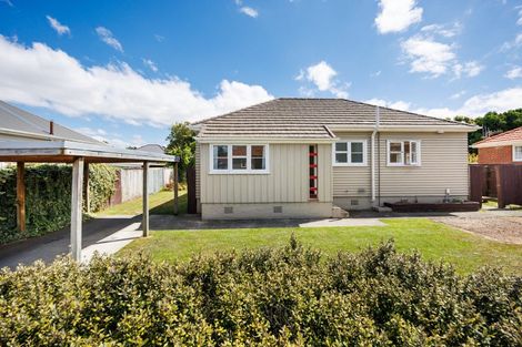 Photo of property in 3 Koromiko Avenue, Roslyn, Palmerston North, 4414