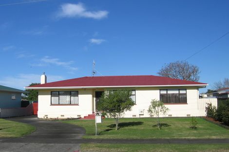 Photo of property in 1 Alexander Avenue, Onekawa, Napier, 4110