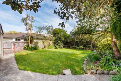 Photo of property in 56 Karina Terrace, Roslyn, Palmerston North, 4414