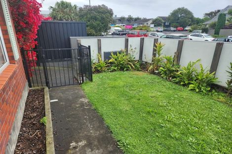 Photo of property in 364 Devon Street East, Strandon, New Plymouth, 4312