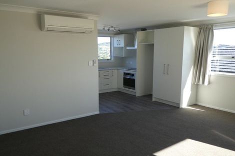 Photo of property in 20b Chetwode Grove, Newlands, Wellington, 6037