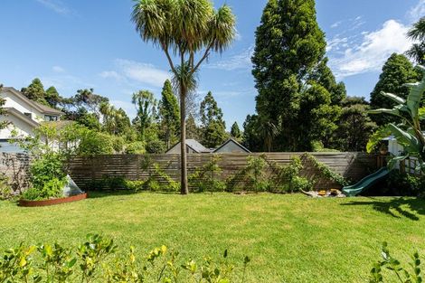 Photo of property in 28 Barlow Place, Chatswood, Auckland, 0626