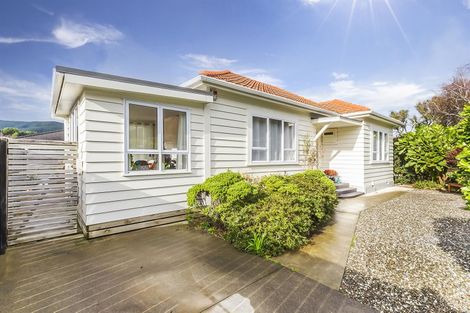 Photo of property in 18 Nathan Street, Tawa, Wellington, 5028