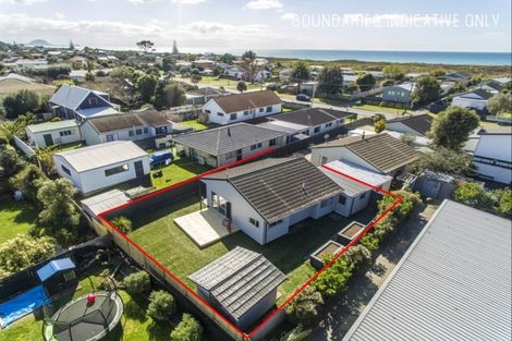 Photo of property in 214c Dickson Road, Papamoa Beach, Papamoa, 3118