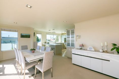 Photo of property in 22a Belt Road, Moturoa, New Plymouth, 4310