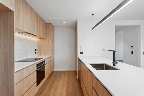 Photo of property in 21 Fenton Avenue, Wanaka, 9305