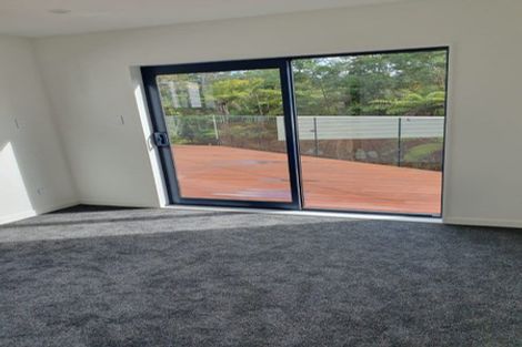 Photo of property in 10 Henry Blyth Lane, Greenhithe, Auckland, 0632