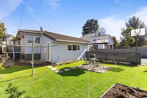 Photo of property in 2/25 Buller Crescent, Manurewa, Auckland, 2102