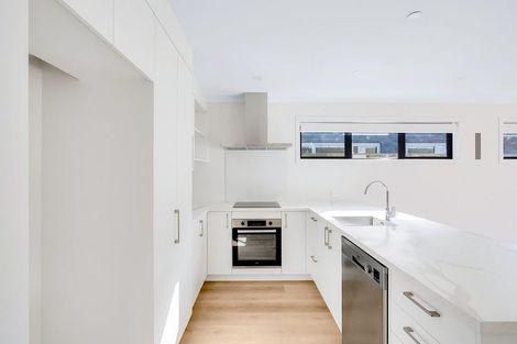 Photo of property in 8 Fisher Road, Cambridge, 3434