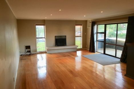 Photo of property in 77 Angelo Avenue, Howick, Auckland, 2014