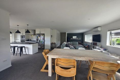 Photo of property in 21 Dunkeld Drive, Papamoa, 3118