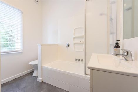 Photo of property in 27 Sar Street, Wadestown, Wellington, 6012