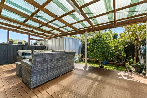 Photo of property in 10/36 West Coast Road, Glen Eden, Auckland, 0602