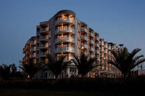 Photo of property in 305/7 Rose Garden Lane, Albany, Auckland, 0632