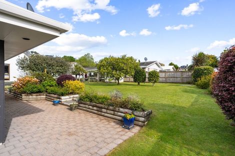 Photo of property in 104 Moana Anu Anu Avenue, Whangamata, 3620