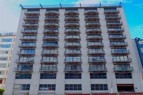 Photo of property in Atrium Apartments, 3a/154 The Terrace, Wellington Central, Wellington, 6011