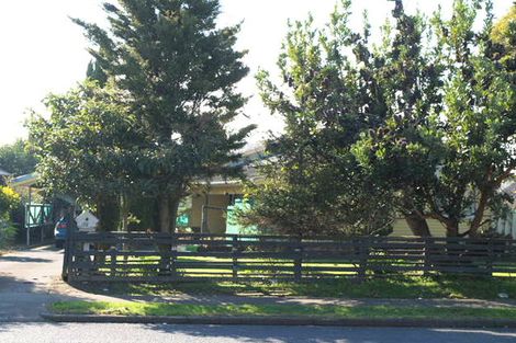 Photo of property in 152 Robertson Road, Mangere East, Auckland, 2024