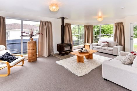 Photo of property in 12 Bedlington Avenue, Manurewa, Auckland, 2102