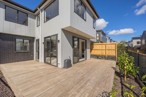 Photo of property in 4 Pohewa Road, Silverdale, 0932