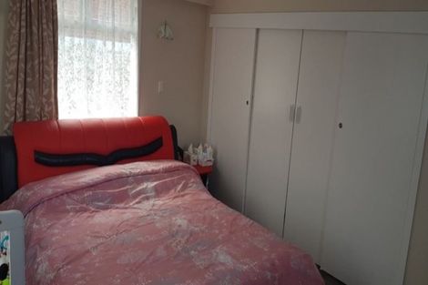 Photo of property in 28 Greenmeadows Avenue, Manurewa East, Auckland, 2102