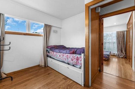 Photo of property in 22 Lawrence Crescent, Hillpark, Auckland, 2102