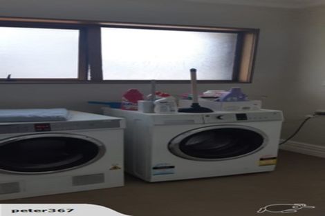 Photo of property in 1/46 Lyons Avenue, Murrays Bay, Auckland, 0630