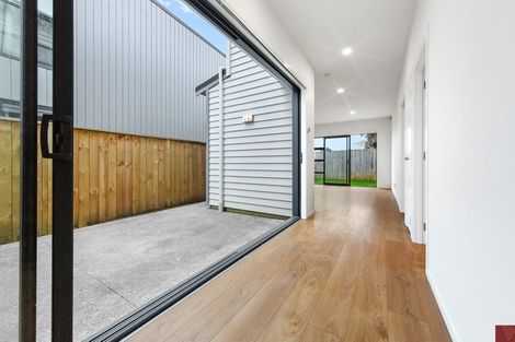 Photo of property in 9 Tapuwae Way, Mangere Bridge, Auckland, 2022