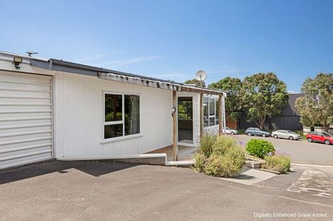 Photo of property in 15a Glenfield Place, Brookfield, Tauranga, 3110