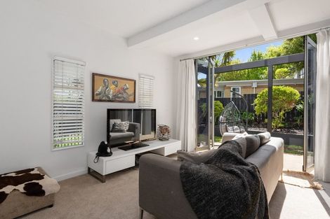 Photo of property in 520 River Road, Fairfield, Hamilton, 3214