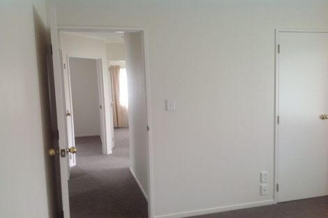 Photo of property in 8 Camberley Court, Manurewa East, Auckland, 2102