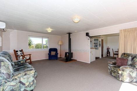 Photo of property in 309 Manutahi Road, Lepperton, New Plymouth, 4372