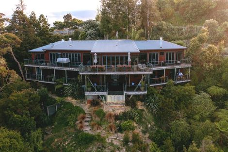 Photo of property in 1106 Kawakawa Paihia Road, Opua, 0200